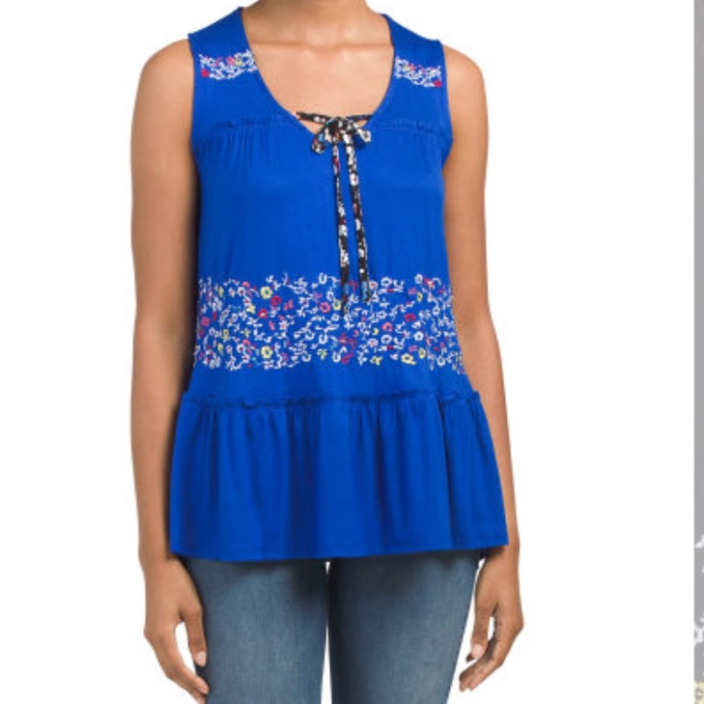 Embroidered tank with ties